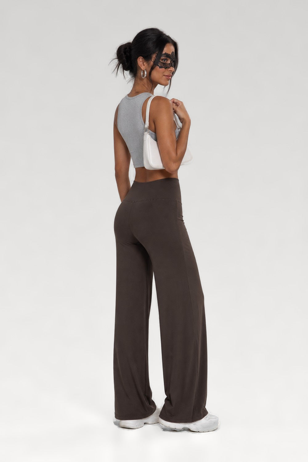 Pantalon évasé à taille croisée