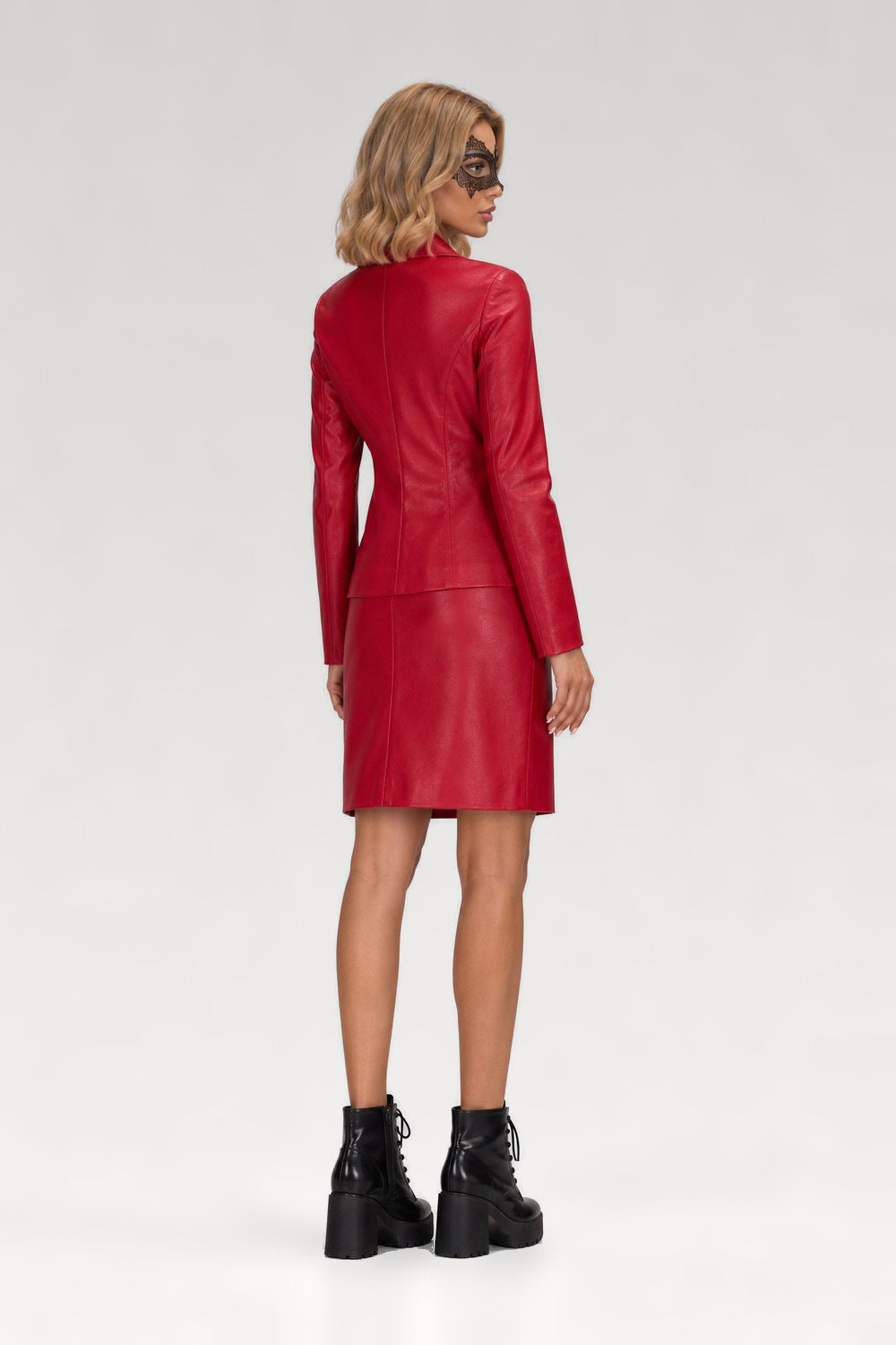 Ensemble veste et jupe midi en similicuir