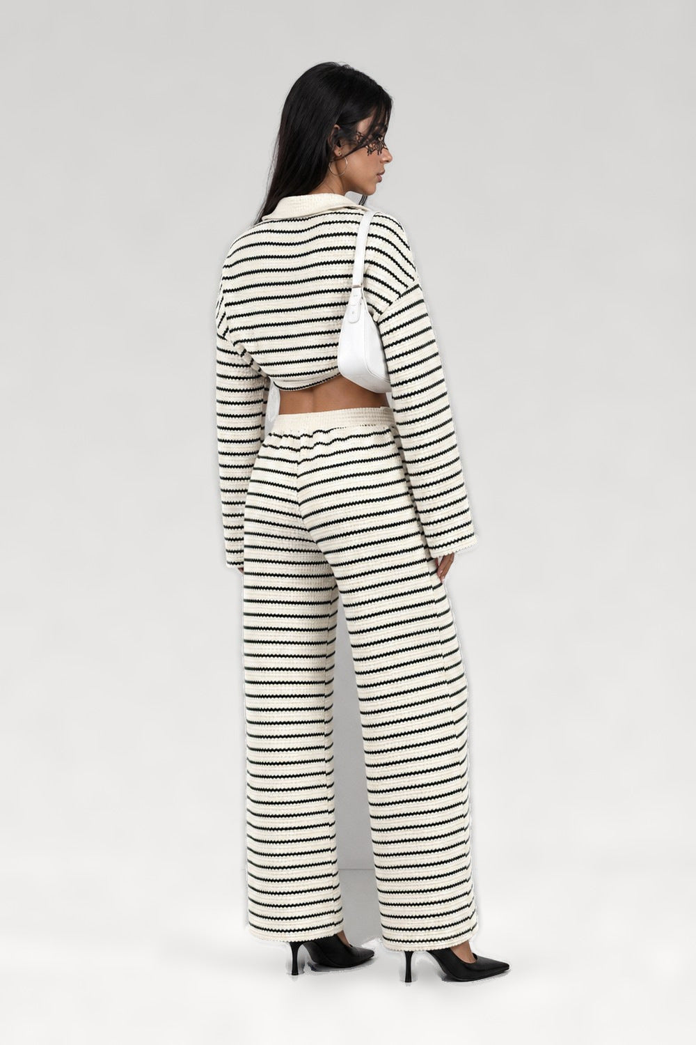 Ensemble rayé t-shirt et pantalon