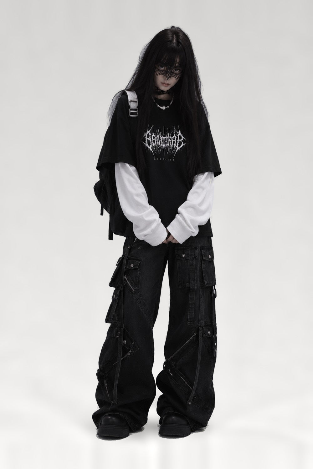 T-shirt manches longues Atrocity