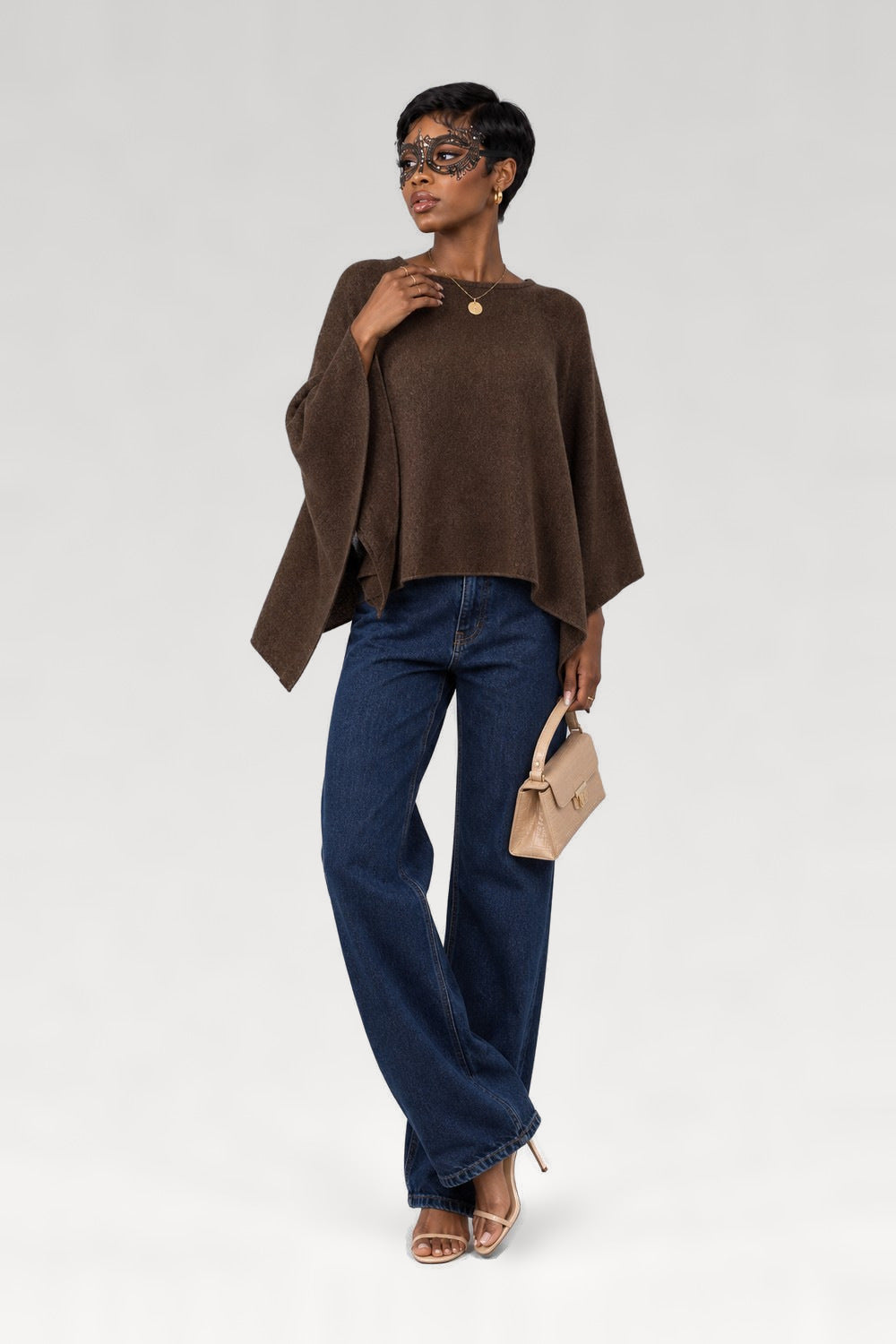Pull cape manches chauve-souris